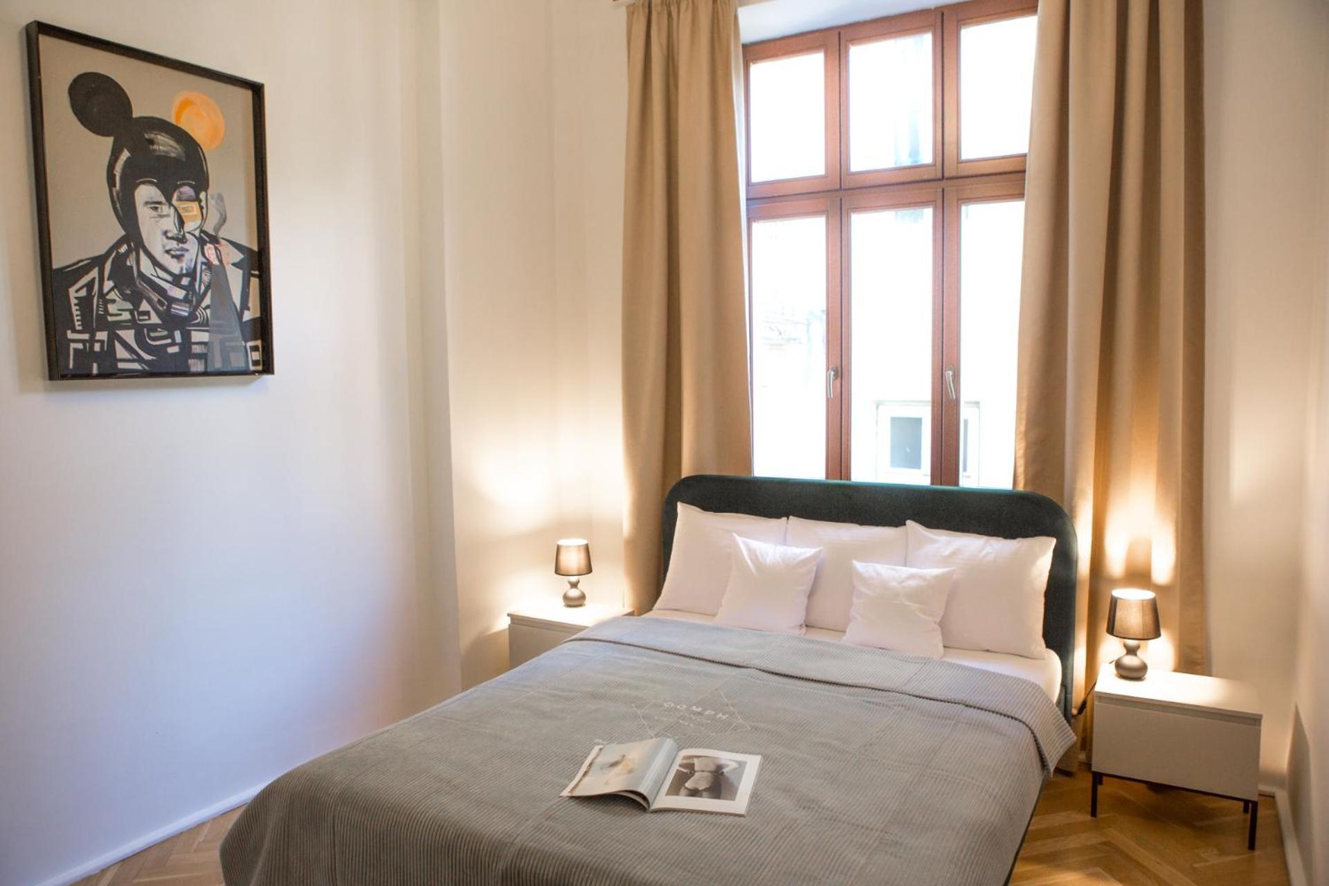 Oomph Vintage 2Br Gem Steps From Politechnika Apartman Varsó Kültér fotó